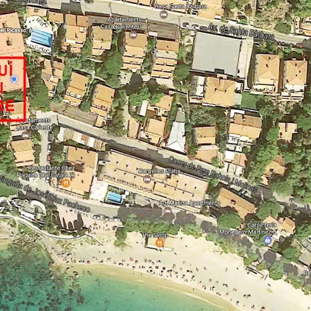 Familias A 50 Metros De La Playa * Roses