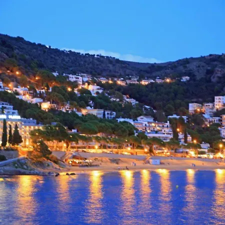 Apartment Familias A 50 Metros De La Playa Roses