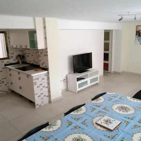 Familias A 50 Metros De La Playa דירה
